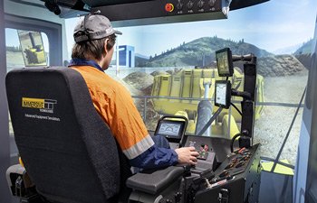 Simulator for Cat(R) 992 Wheel Loader%20(Lever Control)